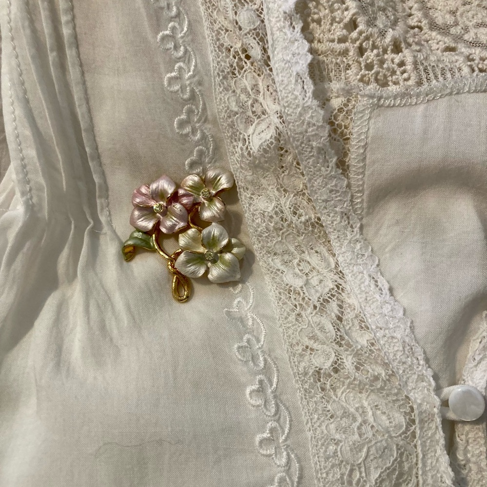 Johnny Was | Love Ivory + Ecru Lace-Trim Pintuck Victorian Boho Romantic Top S - Picture 14 of 16
